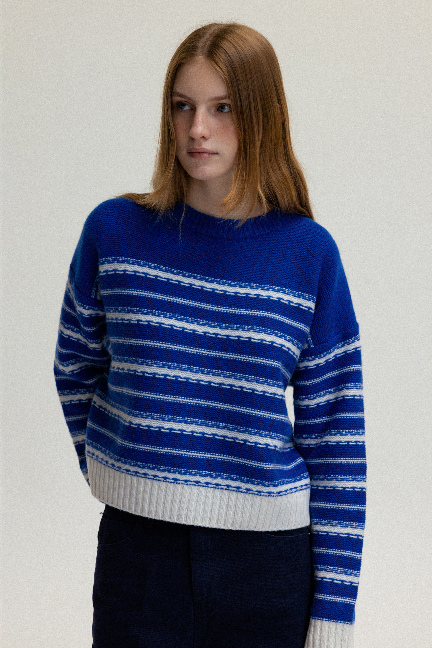 Line wool knit (blue)